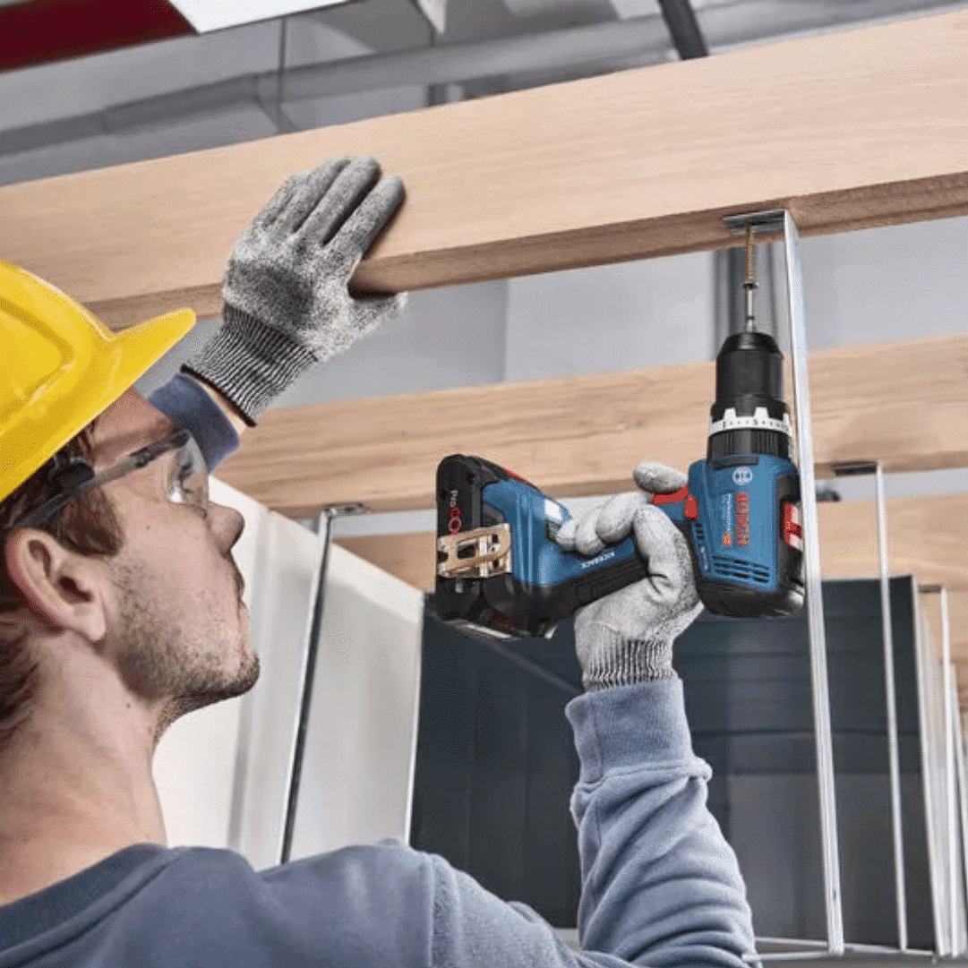 Aparafusadora Bosch Profissional GSB 18V-65 + 3 Baterias ProCore 18V 4.0AH + Carregador + Mala (06019N3308)