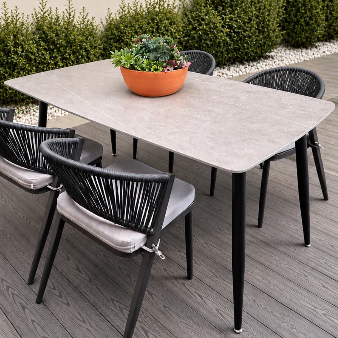 Conjunto Jardim Designia Bianca 4 Cadeiras + Mesa Refeição Bondi Retangular 160x90CM