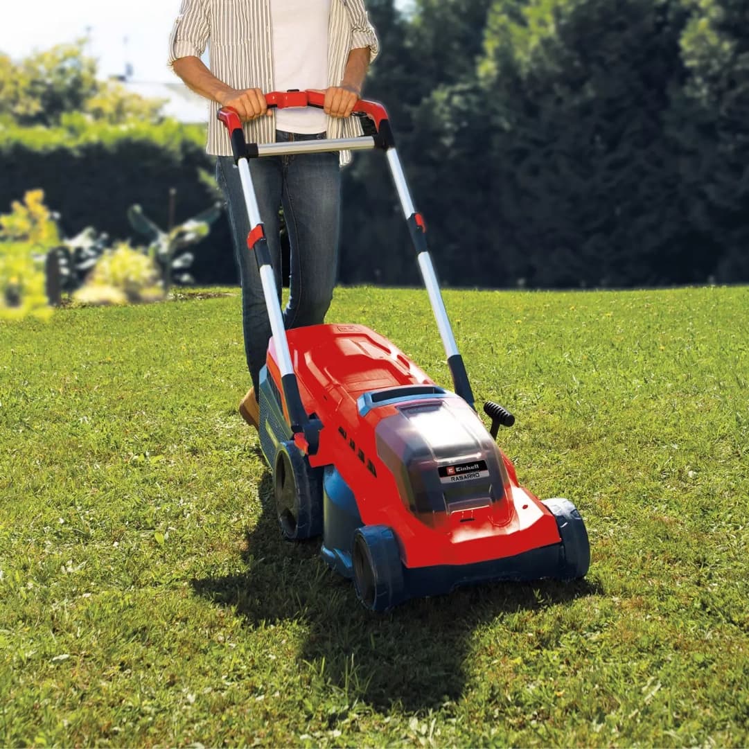 Corta Relva Einhell Rasarro + 2 Baterias 18V 4.0Ah + Carregador Duplo