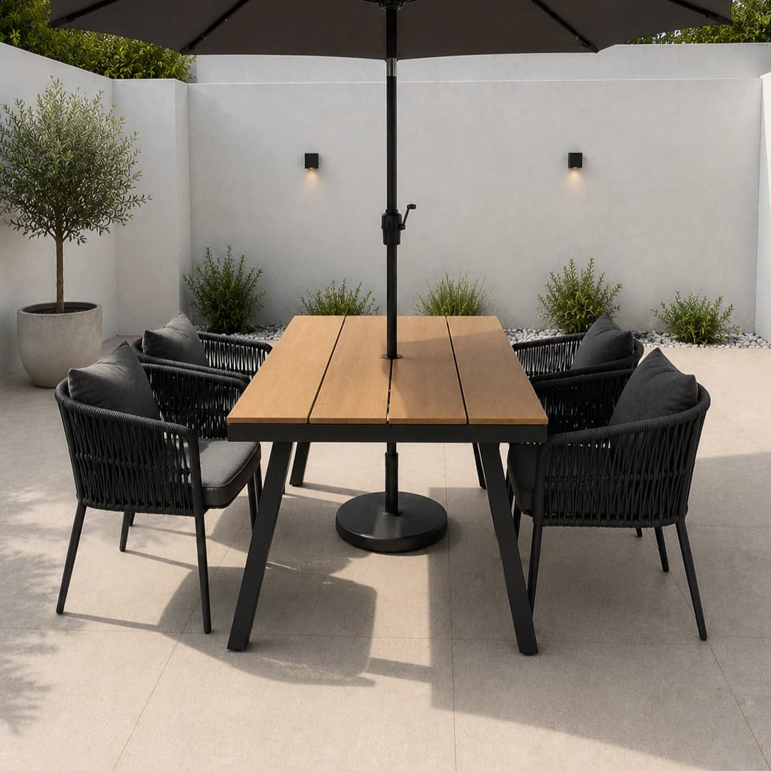 Conjunto Jardim Designia Lagos 4 Cadeiras Preta/Cinza + Mesa Portofino Preta C/ Buraco 150X90X75CM